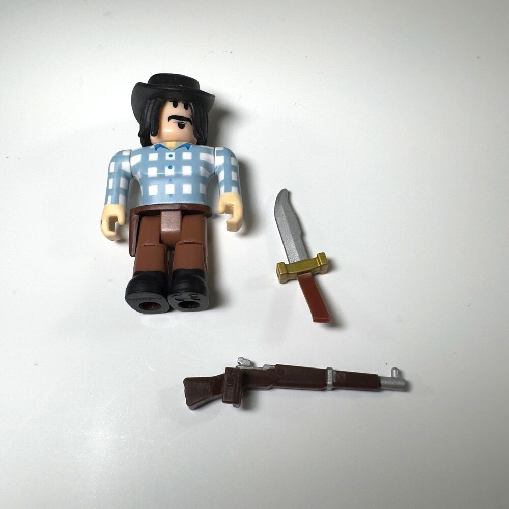 Roblox 3” Action Figure The Wild West Zachariah "The Hero" Murdock Outlaw Toy